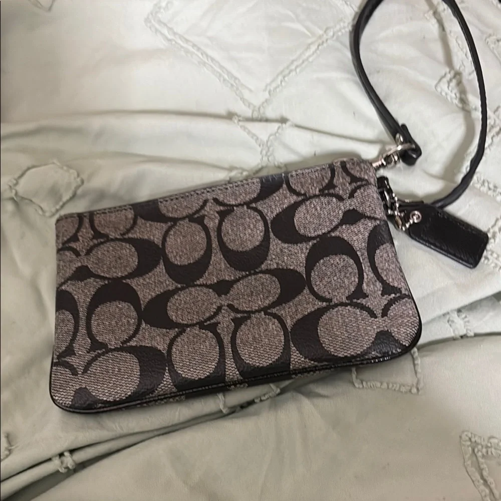 Coach Signature Black and Gray Clutch Wristlet - Picture 2 of 8
